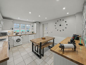 Photo 12- click for photo gallery